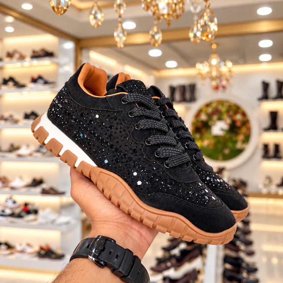 Özel üretim sneaker